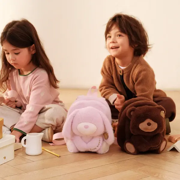 zoyzoii-plush-animal-kids-backpack-bunny-5.webp