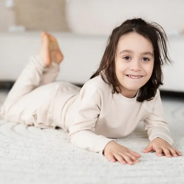Fleece_sweatshirt_pants_moonbeam_2_f7619117-3f84-4c27-b51e-712cf144a611.webp