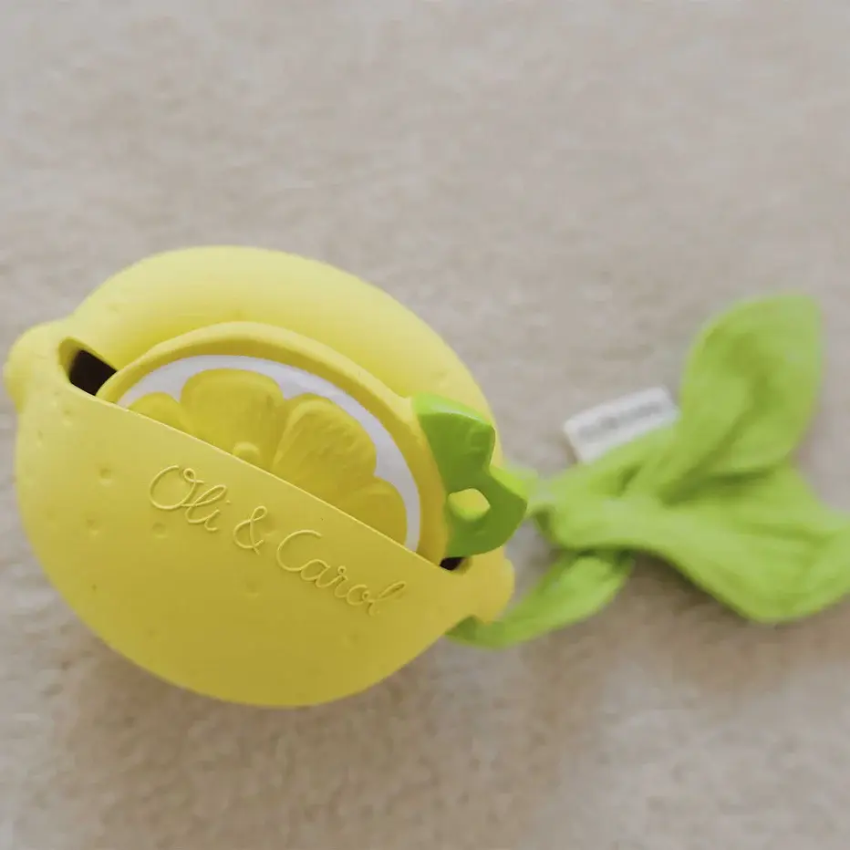 oli-carol-lou-the-lemon-pacifier-case-min-of-2-pk-multiples-of-2-pk-2263720.webp