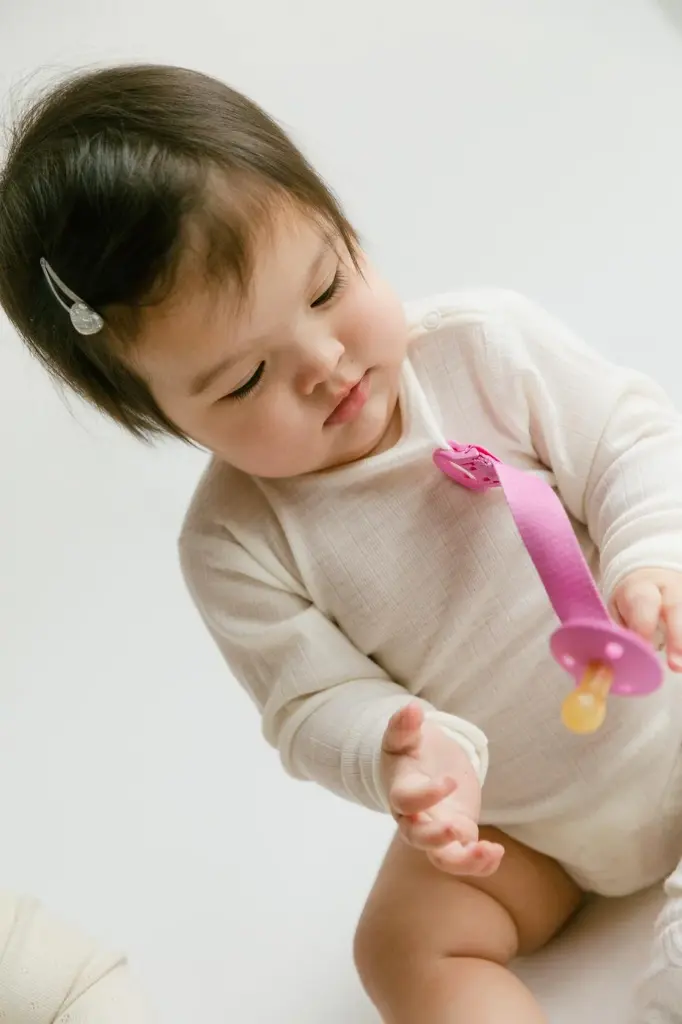 bibs-colour-pacifier-loop-clip-gift-set-latex-size-1-ivory-min-of-2-pk-multiples-of-2-pk-9796406.webp