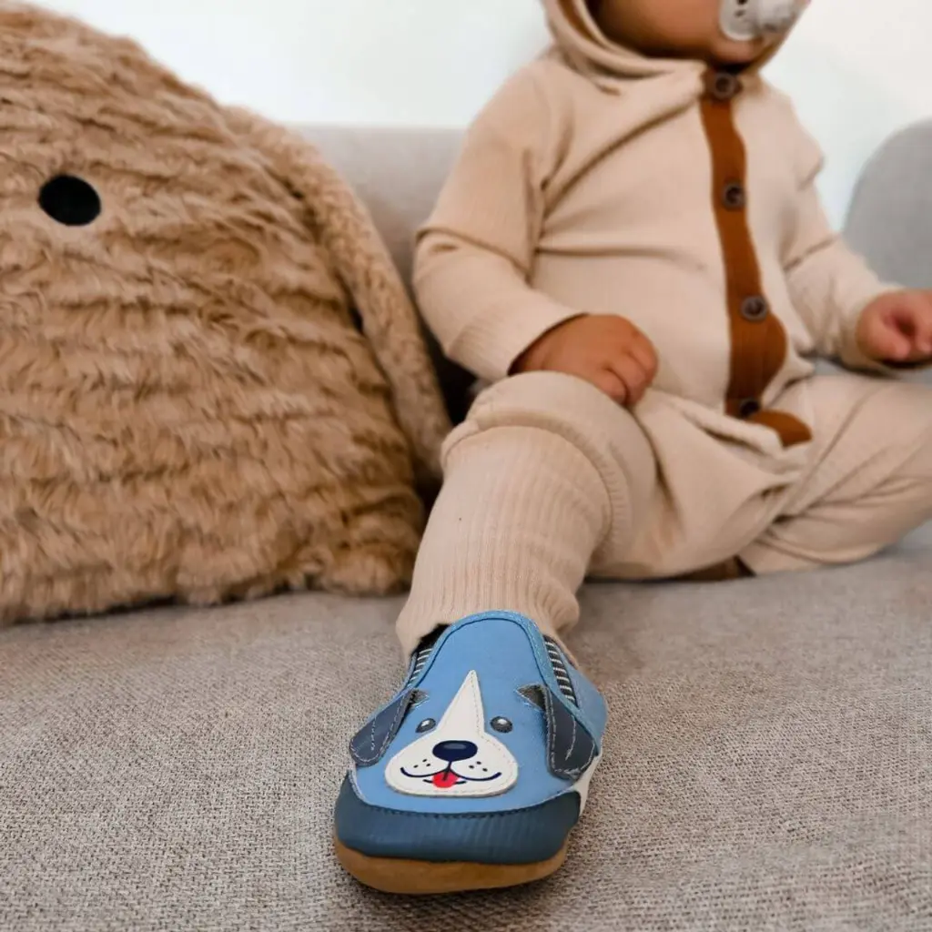 Robeez Soft Soles - Doug Blue-for-boys-boutique1.webp
