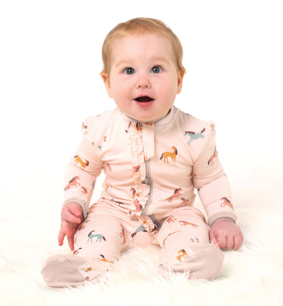 WF4675_ruffle-footie_unicorn_lifestyle(2).webp