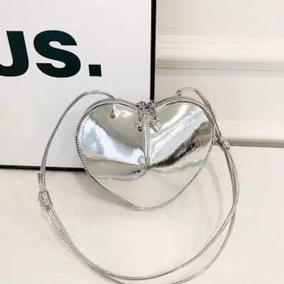 Berry Bags Crossbody Purse Heart 2002- Silver