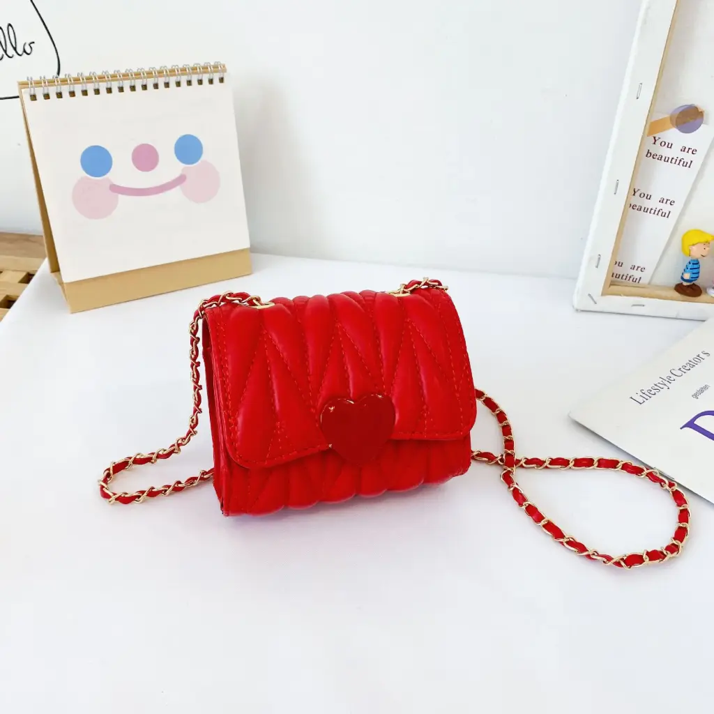 Berry Bags Crossbody Purse With Heart 1837 - Red