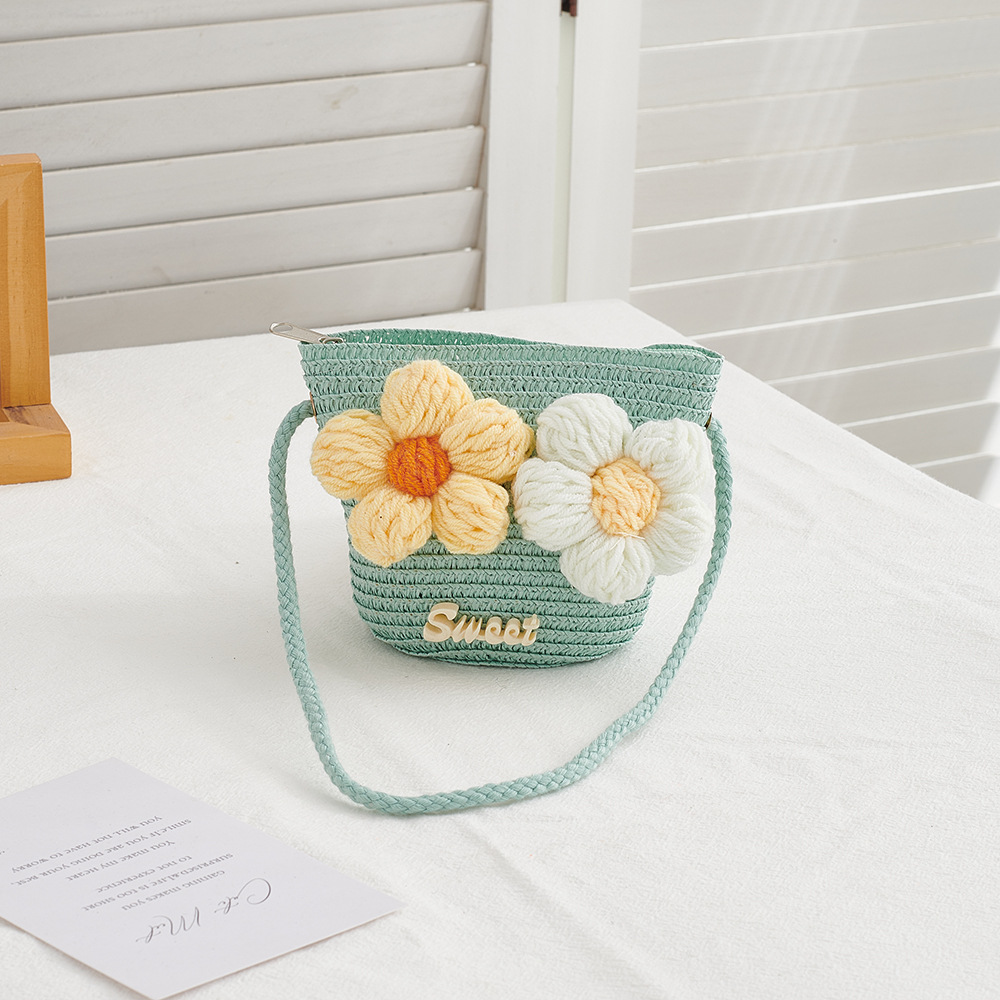 Berry Bags Straw Purse Flower 1064 - Green